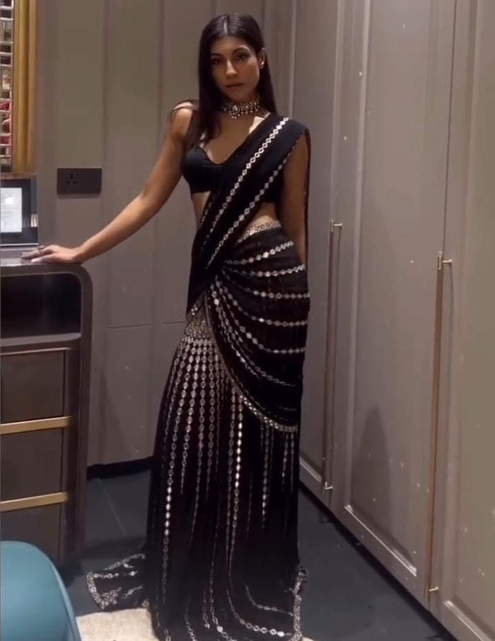 Kiyana Klass Mirror Lehenga Ready to Wear Saree