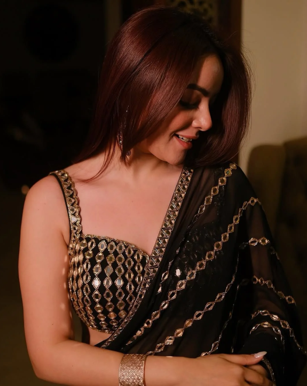 Shimmer Royale Saree