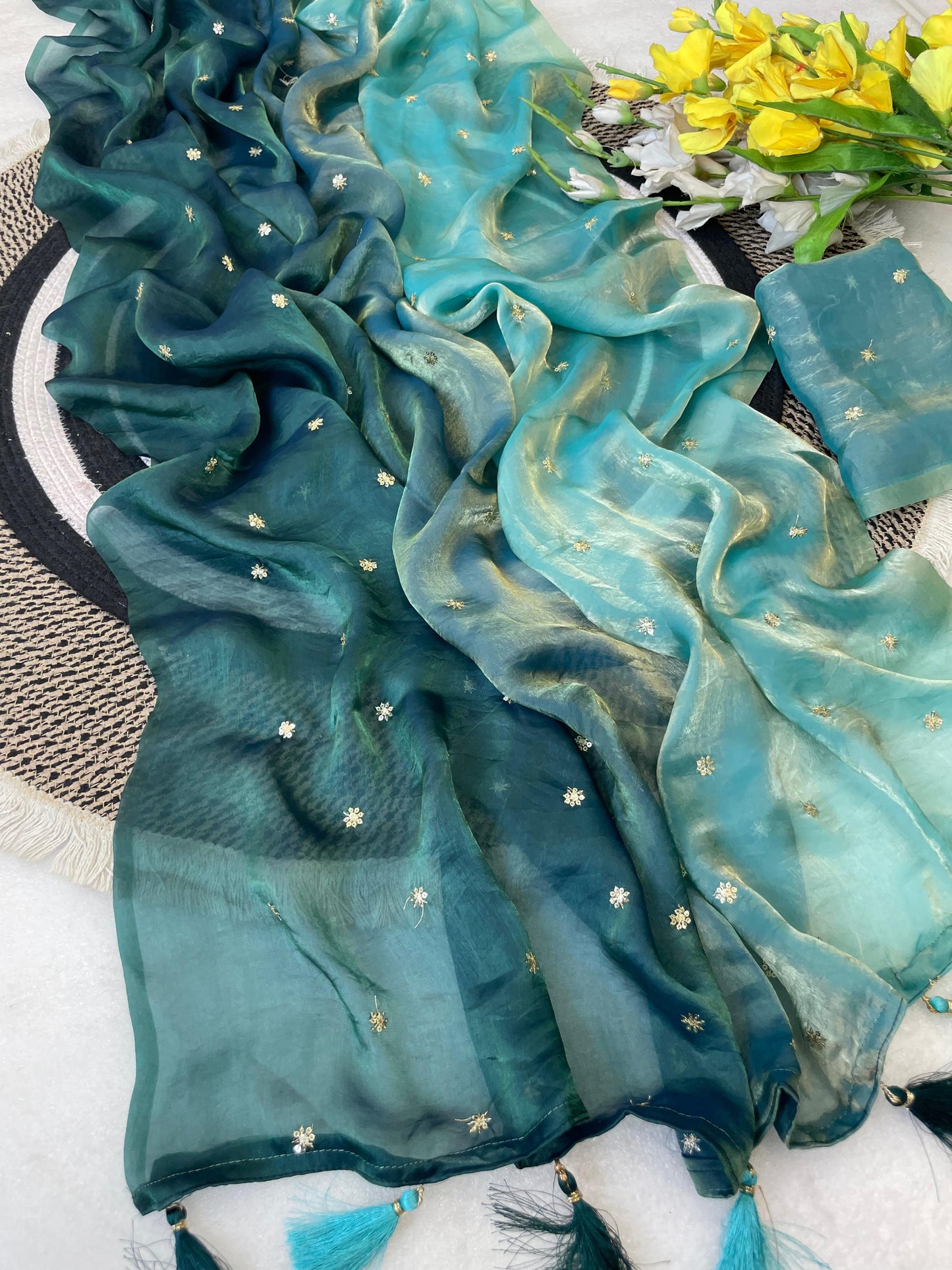 Sunehri Dusk Saree