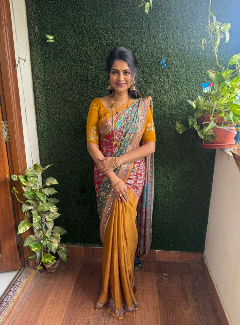 Asvi Series Tulip Glint Saree