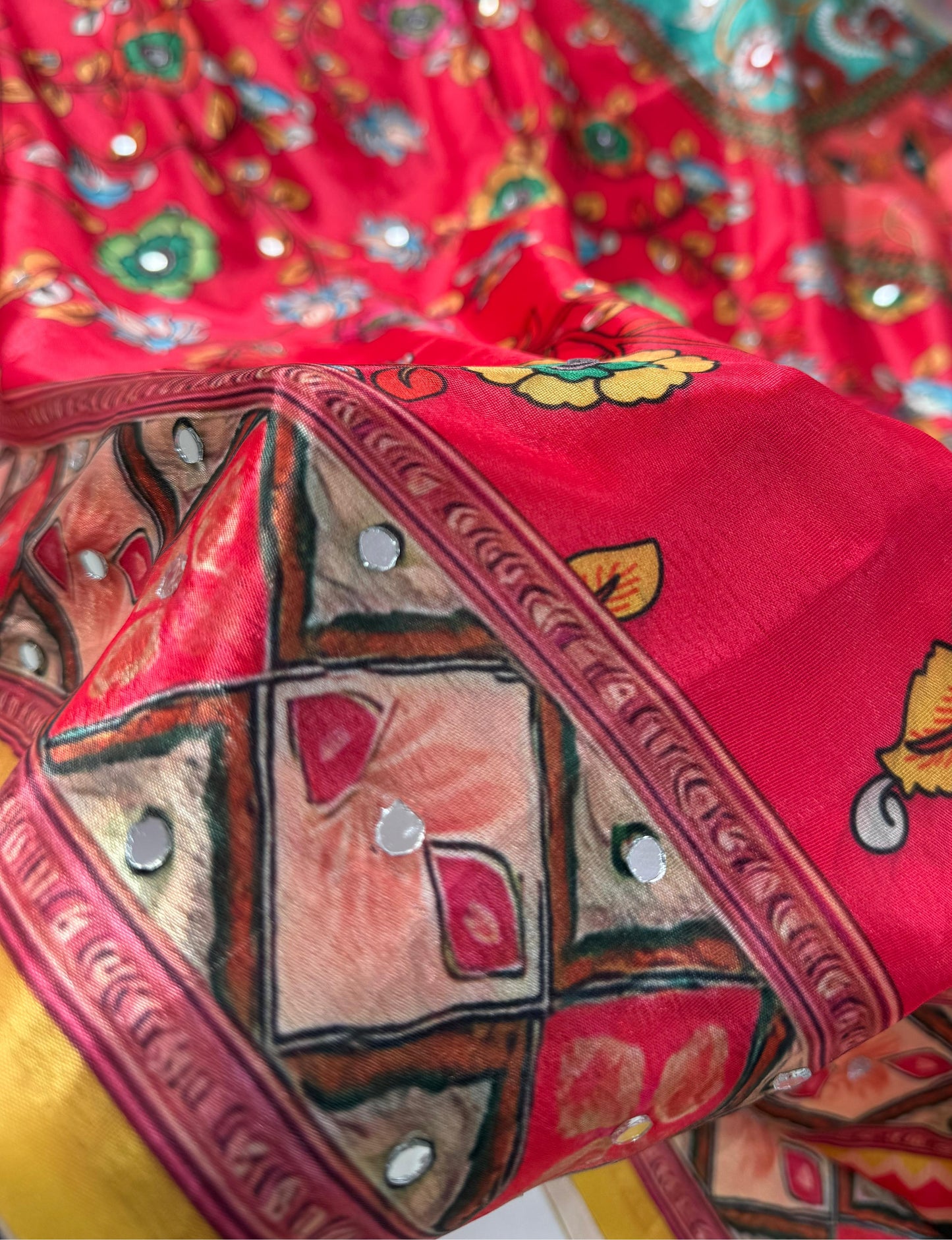 Asvi Series Tulip Glint Saree