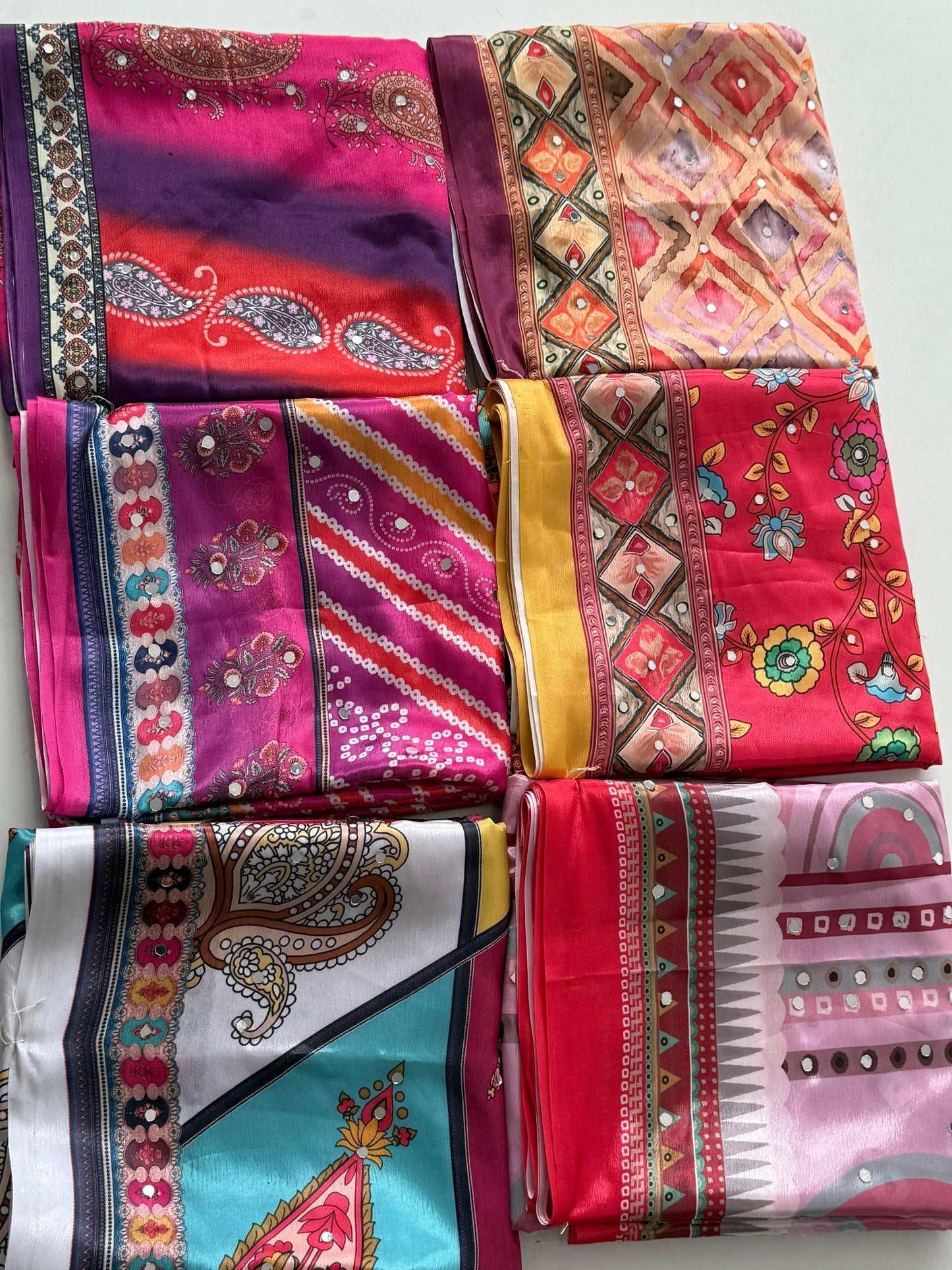 Asvi Series Tulip Glint Saree