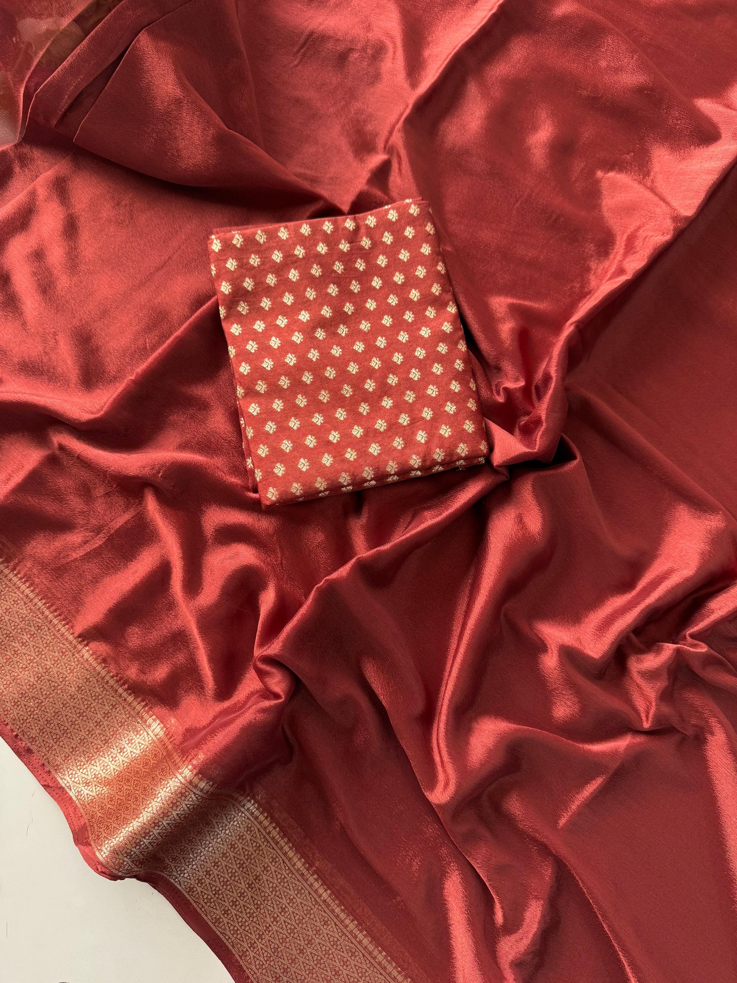 Noor Zariya Chinnon Saree