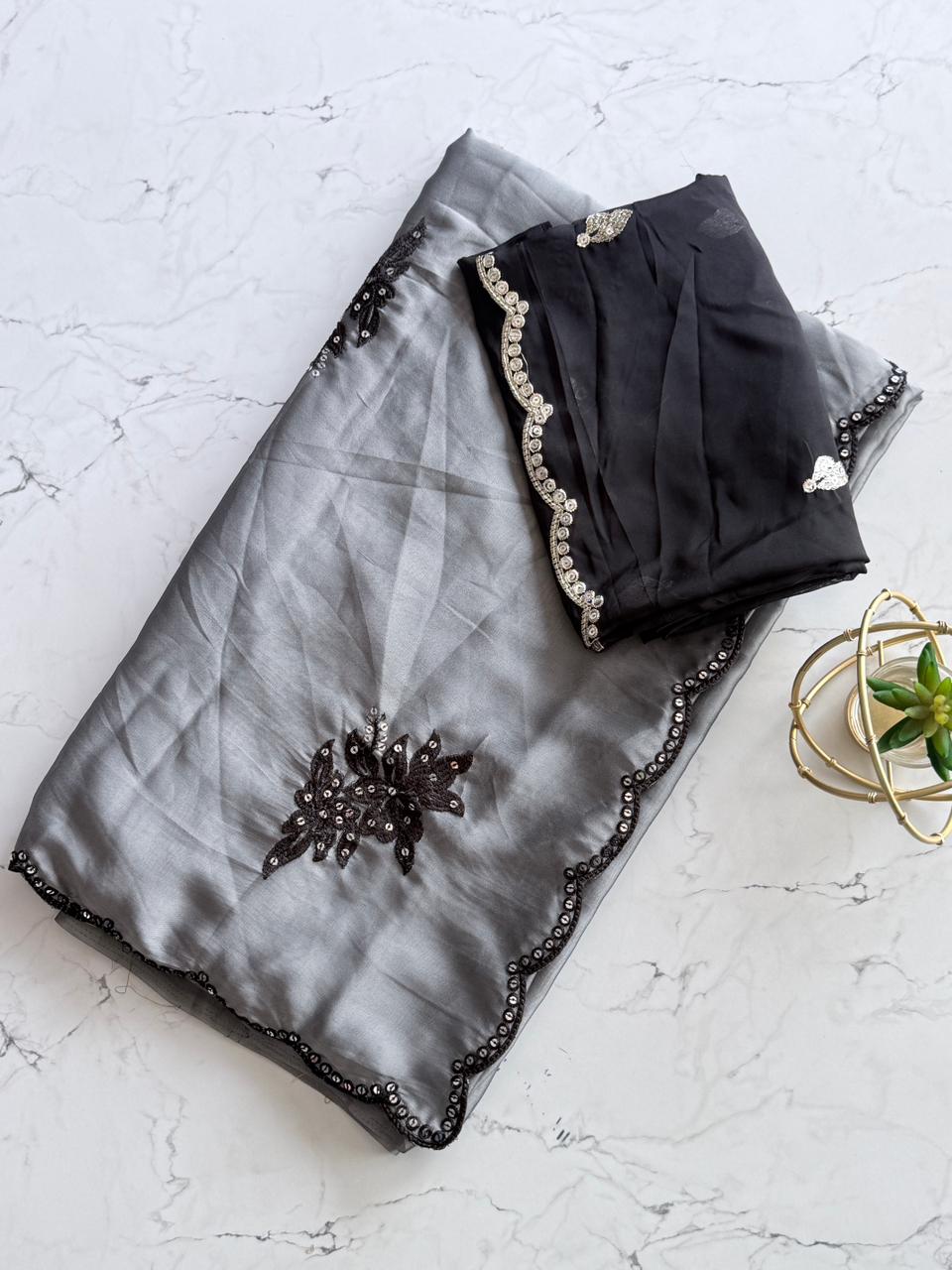 Noir Gulrang Saree