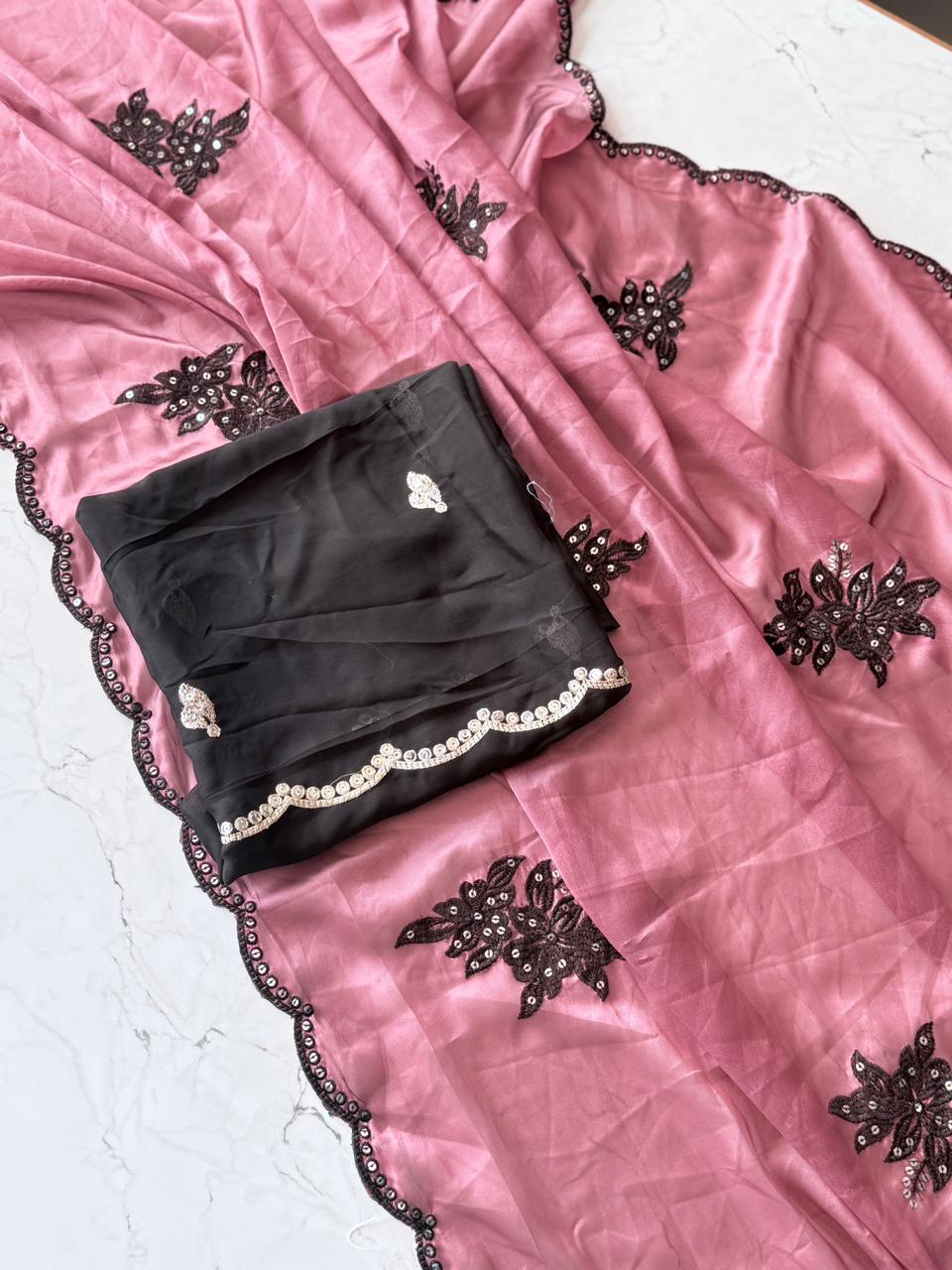 Noir Gulrang Saree