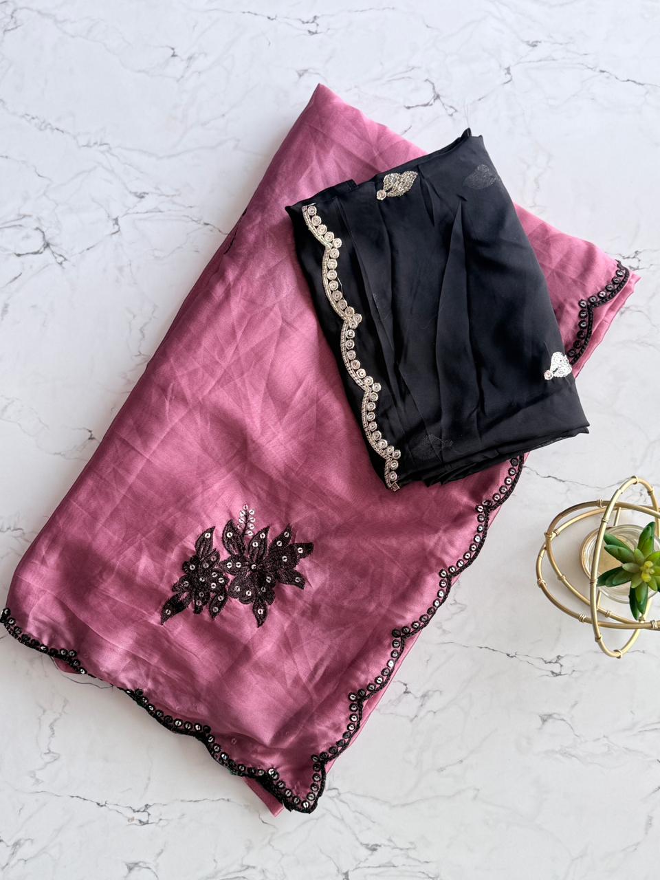 Noir Gulrang Saree