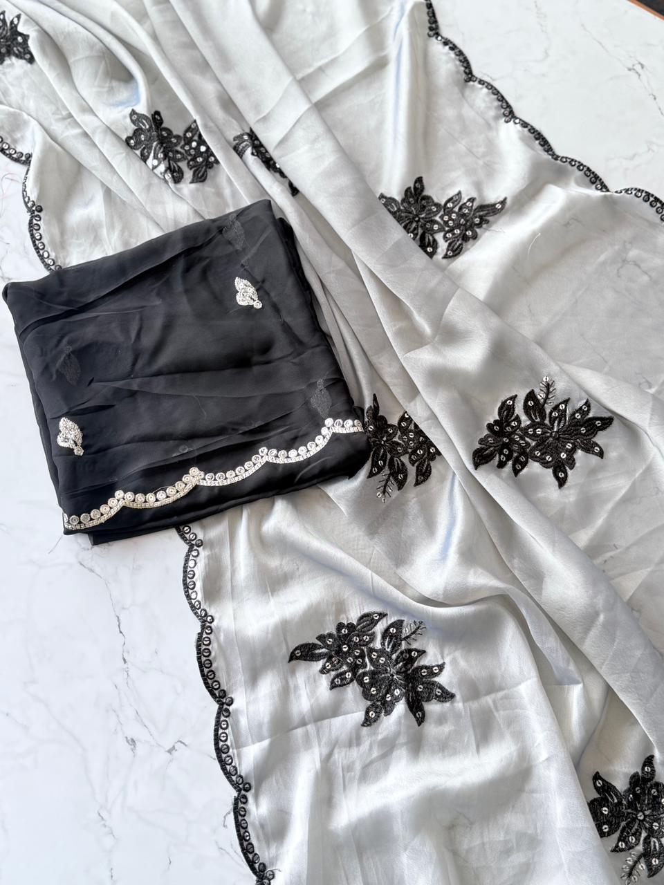 Noir Gulrang Saree