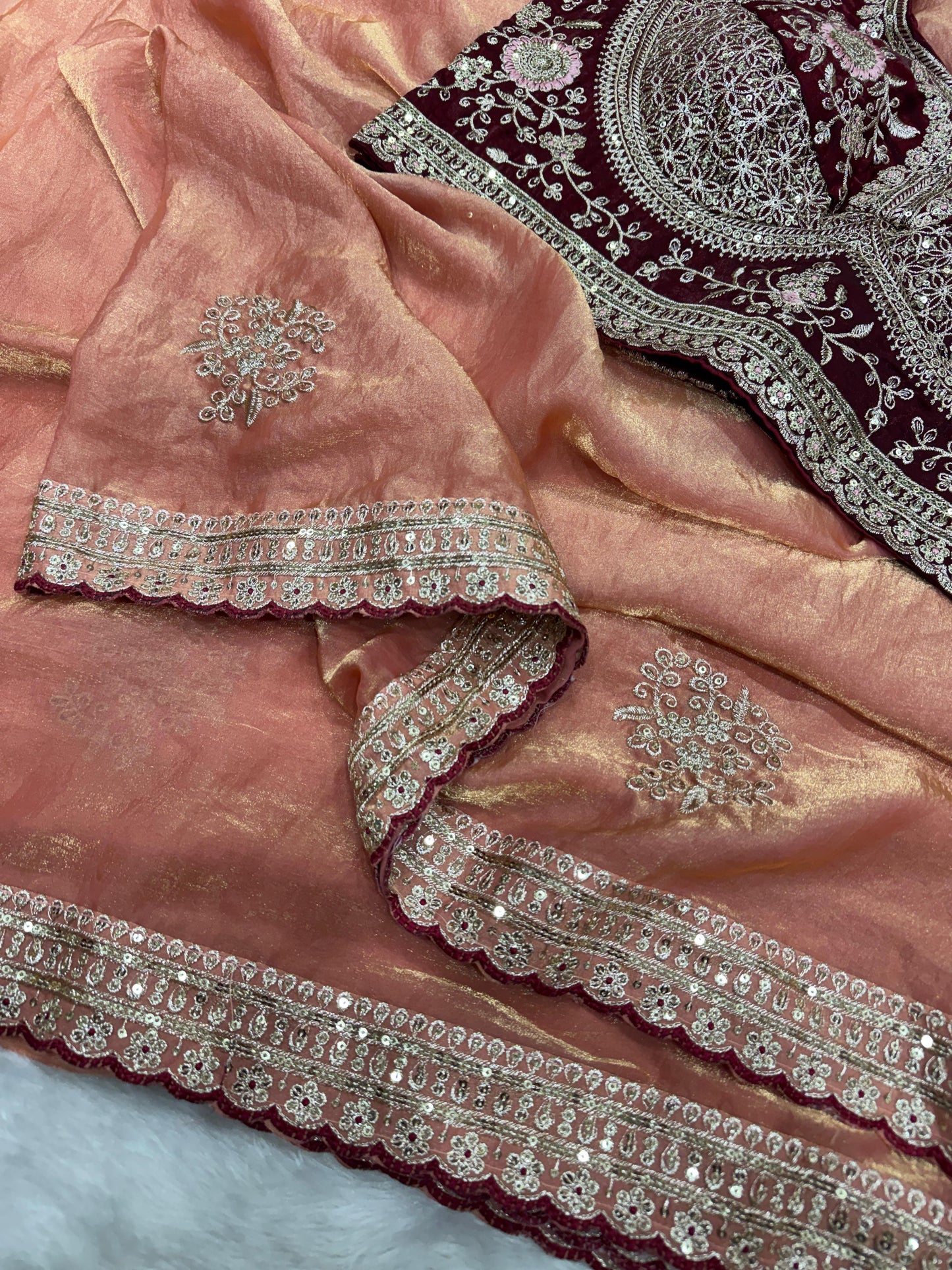 Gulnaar Zari Saree