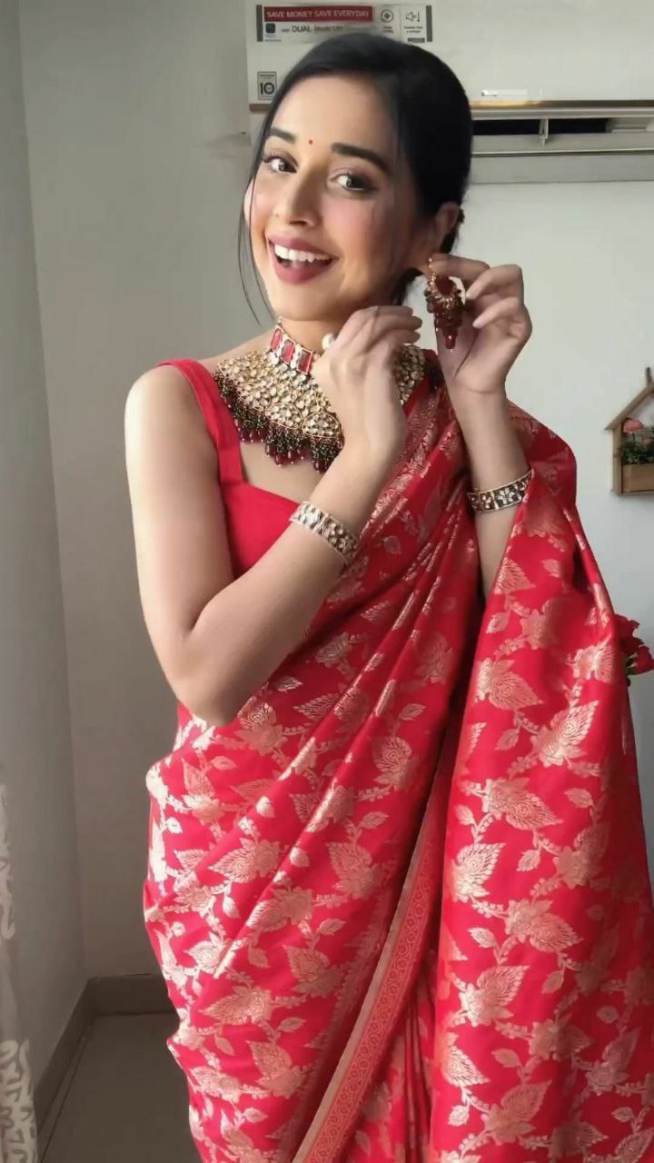 Oormika Noor Ready To Wear Saree